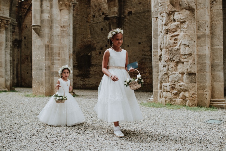 flower child in San Galgano