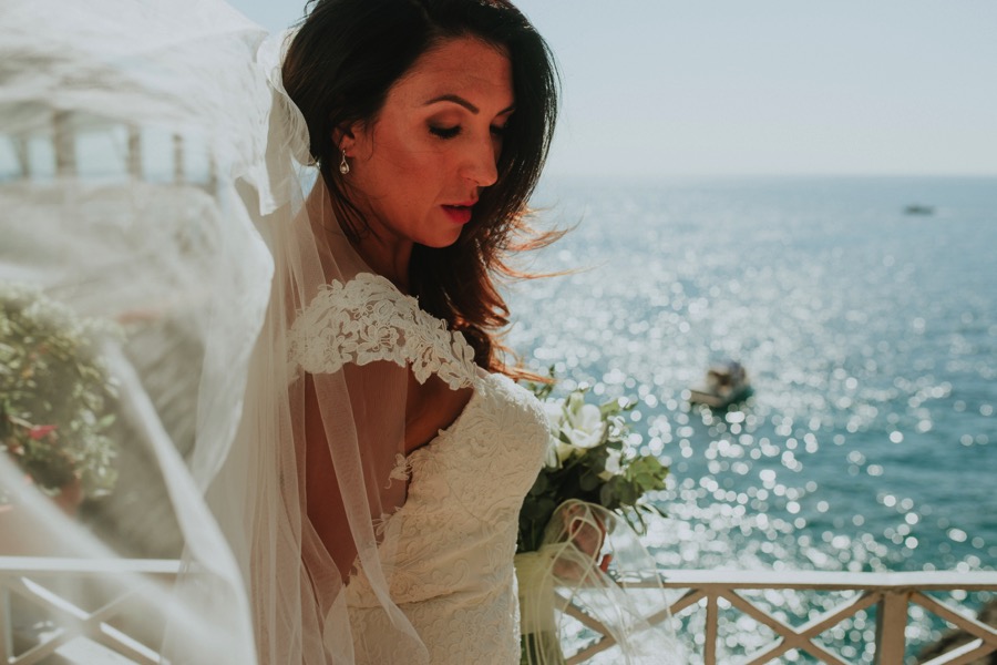 Bride portrait in Hotel Marmorata terrace Ravello