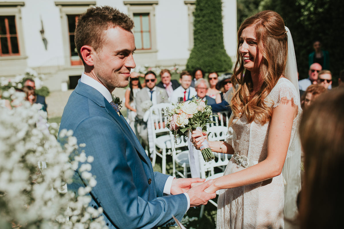 portrait of bride and groom during the celebration of their wedding in Villa Cora